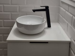 Rénovation d'un toilette et son lave main